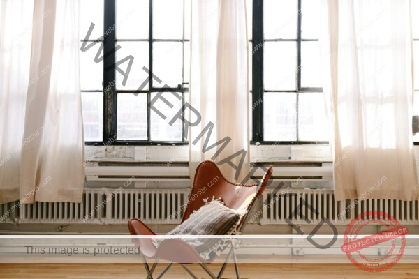 Leather-Clad Leisure Chair